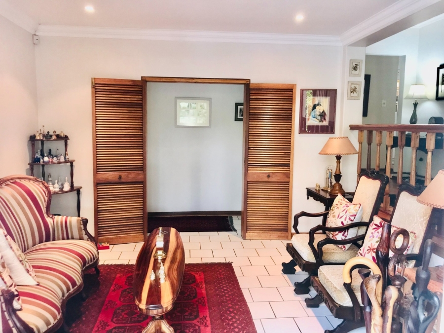 5 Bedroom Property for Sale in Waverley Free State